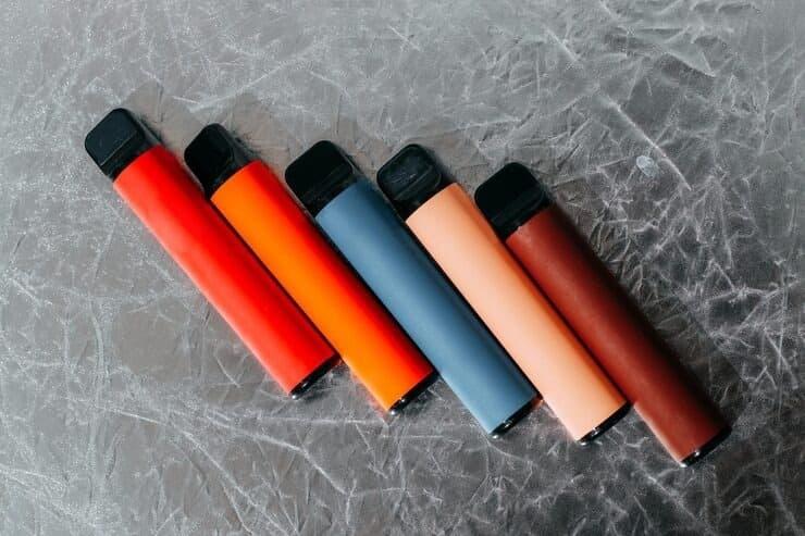 Jak dlouho se nabíjí elektronická cigareta a 5 jednoduchých tipů pro rychlejší nabíjení