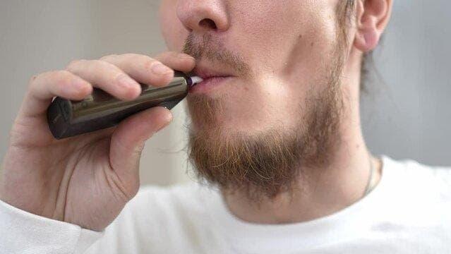 Jak vybrat elektronická cigareta shop v Česku — praktický průvodce a tipy pro začátečníky i pokročilé