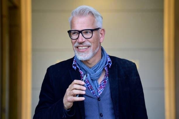 Elektronické cigarety a protikuřácký zákon v praxi 2025 jaká nová pravidla čekají prodejce i uživatele