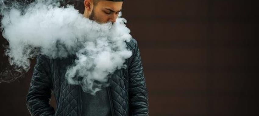 Kompletní elektronická cigareta info průvodce 2025 nejčastější otázky recenze a bezpečnostní rady