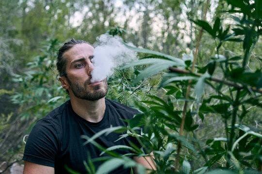 Jak řešit bolest v krku z elektronické cigarety a kdy vyhledat lékaře