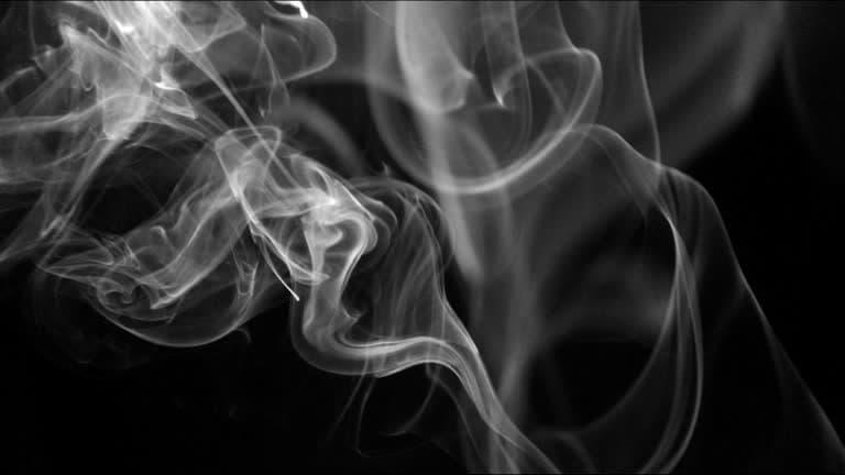 Proč blikani elektronicke cigarety signalizuje problém a praktický průvodce jak jej rychle opravit