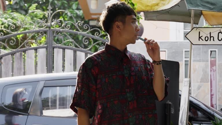 Kompletní průvodce tabák do elektronické cigarety 2025 jak vybrat příchuť značku a bezpečně používat